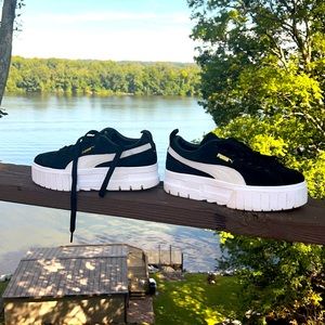 Women’s Puma Sneaker - Size 7.5